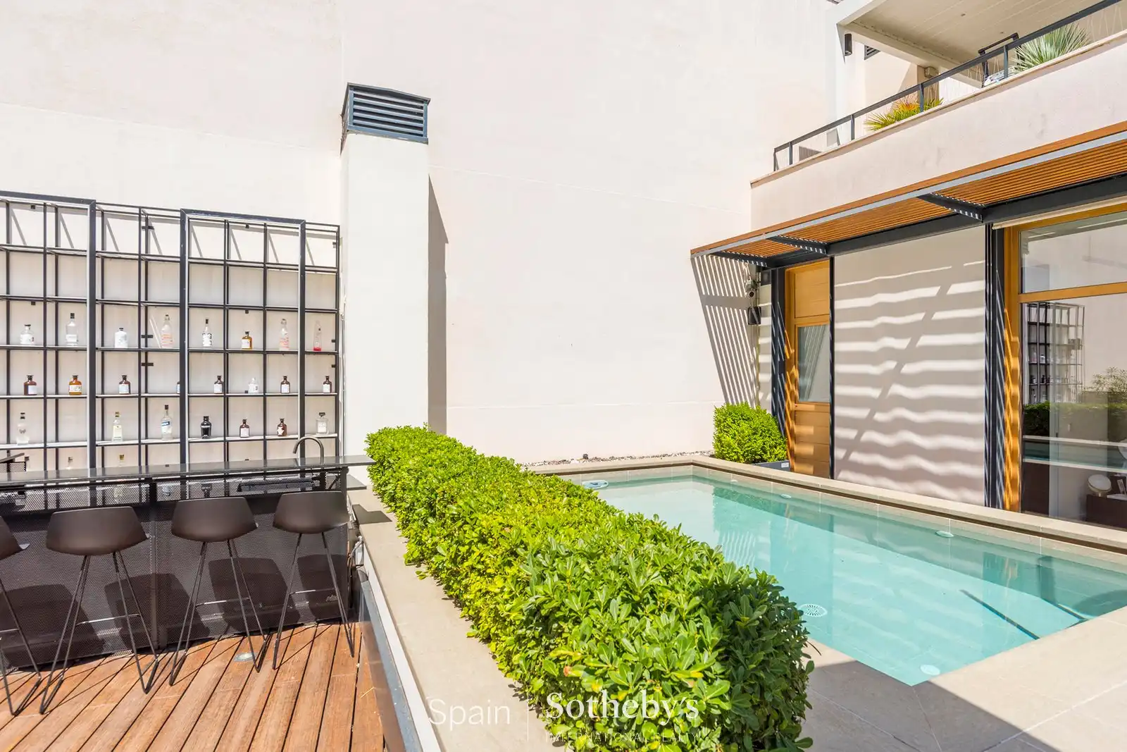 Terraza de Ático en venta en Madrid con Aire acondicionado, Calefacción y Jardín privado