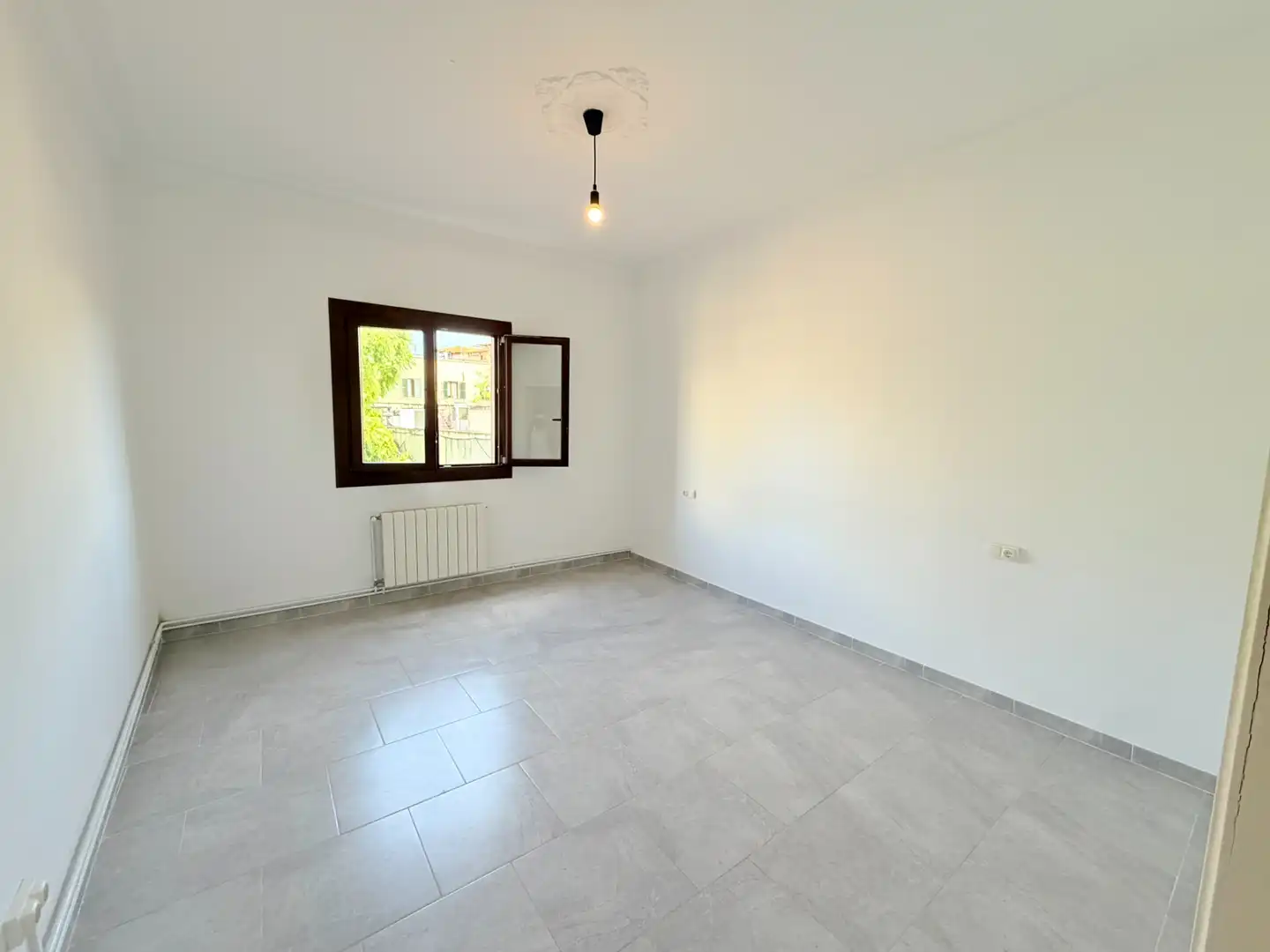 Bedroom of Flat for rent in  Palma de Mallorca  with Oven and Washing machine