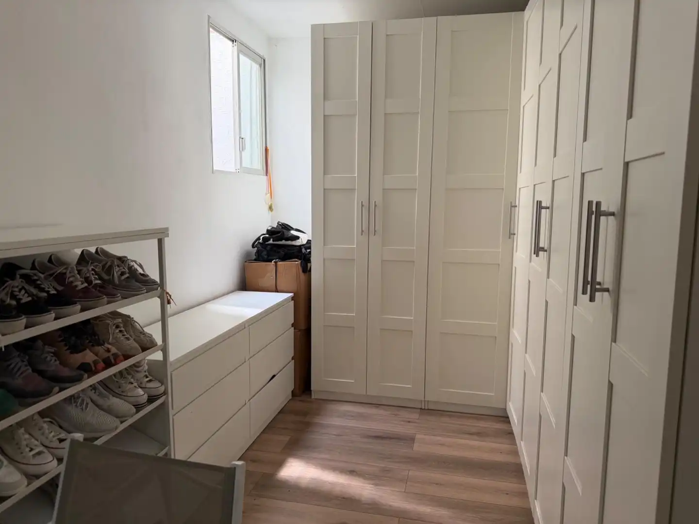 Schlafzimmer von Dachboden zum Verkauf in Mataró mit Klimaanlage, Heizung und Parkett