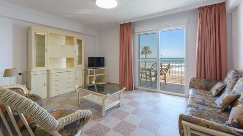 Foto 3 de Apartamento de alquiler en Calle Marenys Dels, Miramar, Valencia