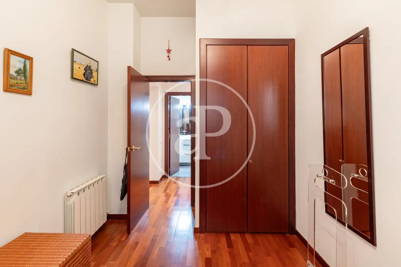 Piso en venta en Barcelona con Calefacción y Terraza