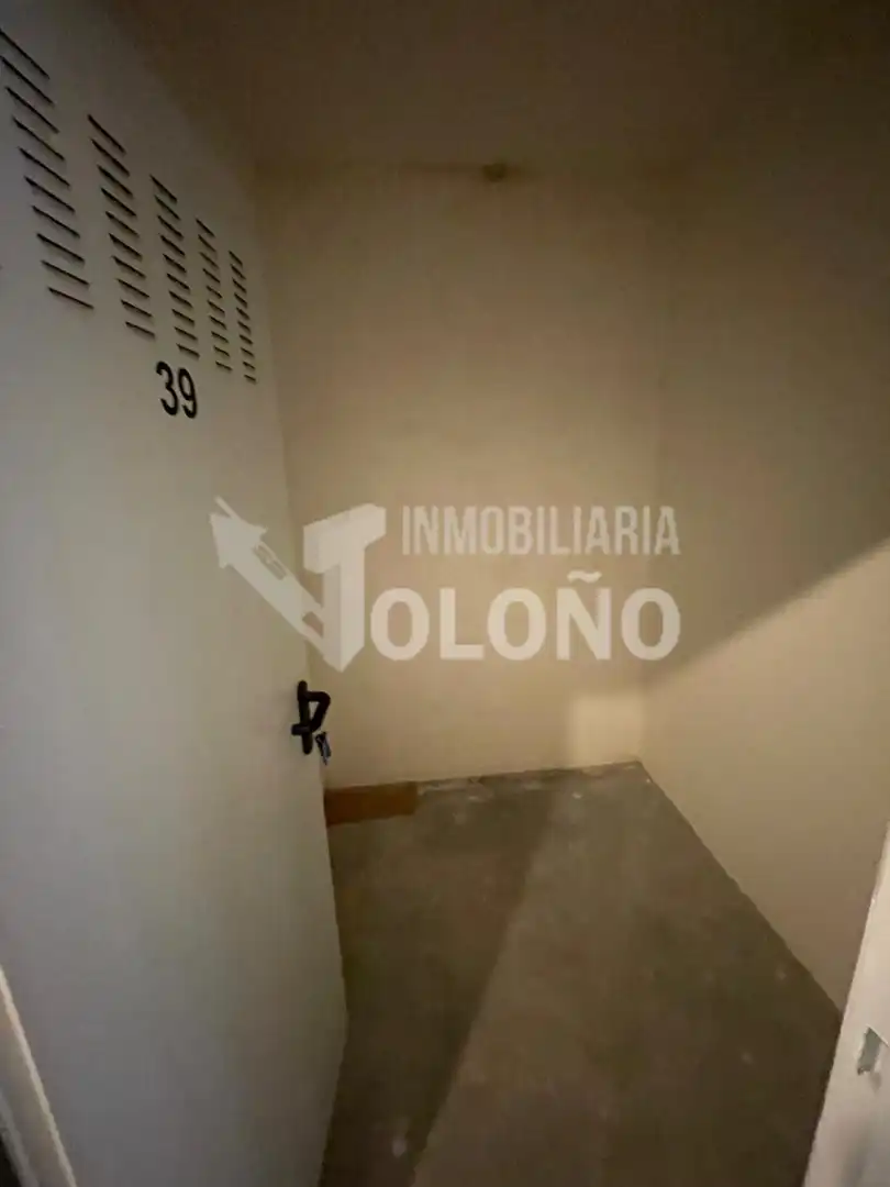 Dúplex en venta en Castañares de Rioja con Calefacción, Terraza y Trastero