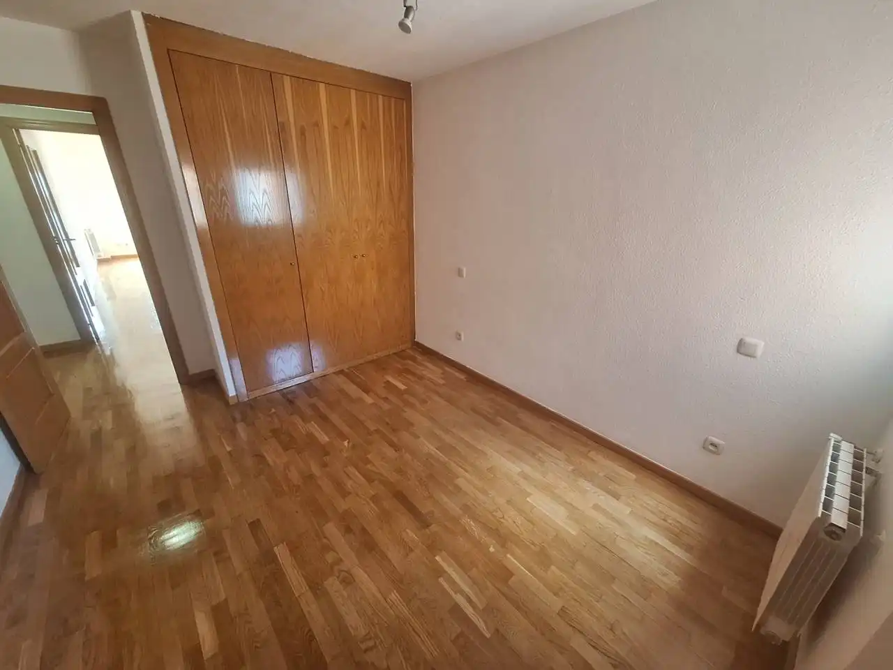 Schlafzimmer von Wohnung zum Verkauf in Fuenlabrada mit Heizung, Parkett und Abstellraum