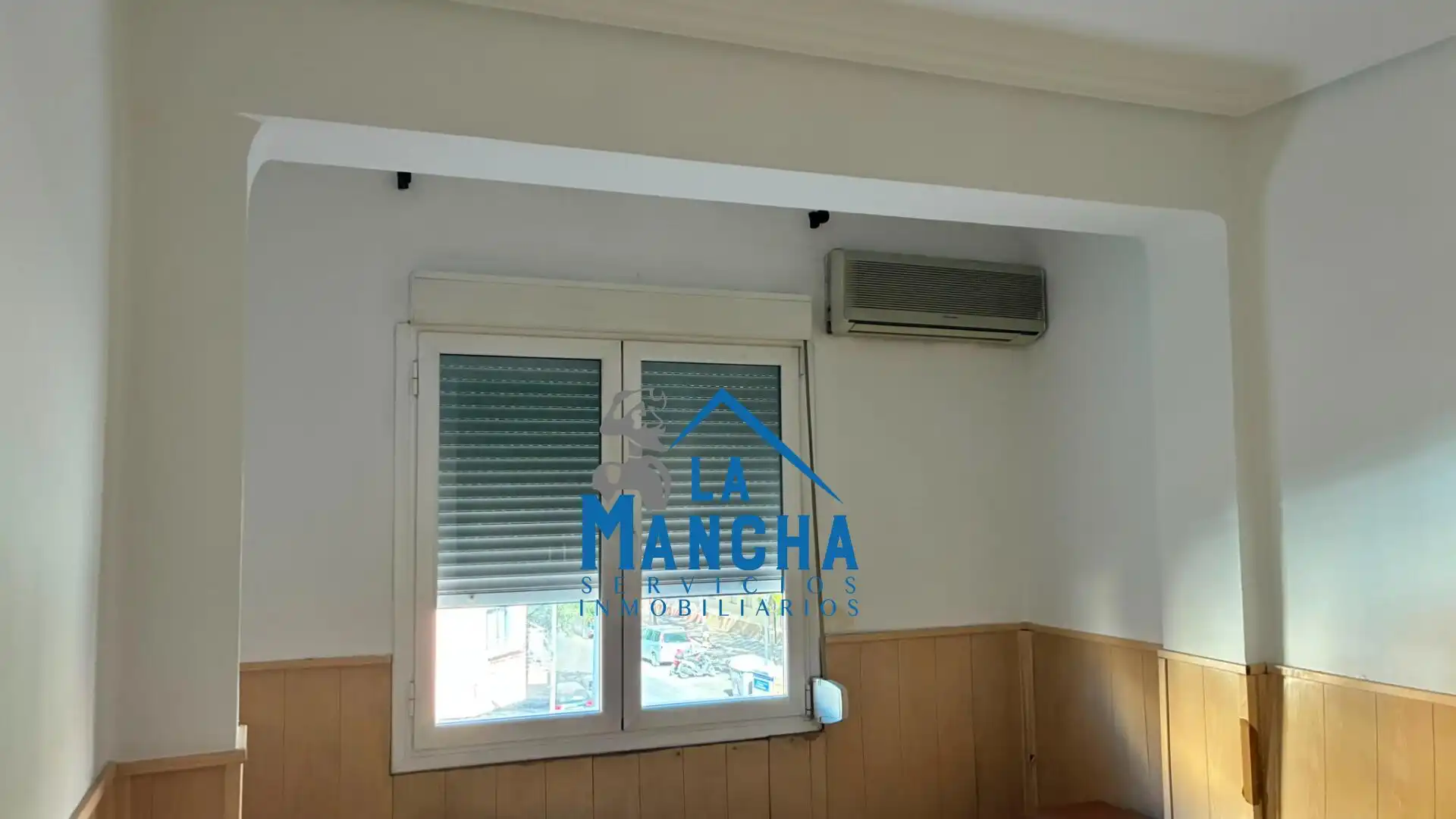 Dormitori de Pis en venda en Albacete amb Aire condicionat, Calefacció i Balcó