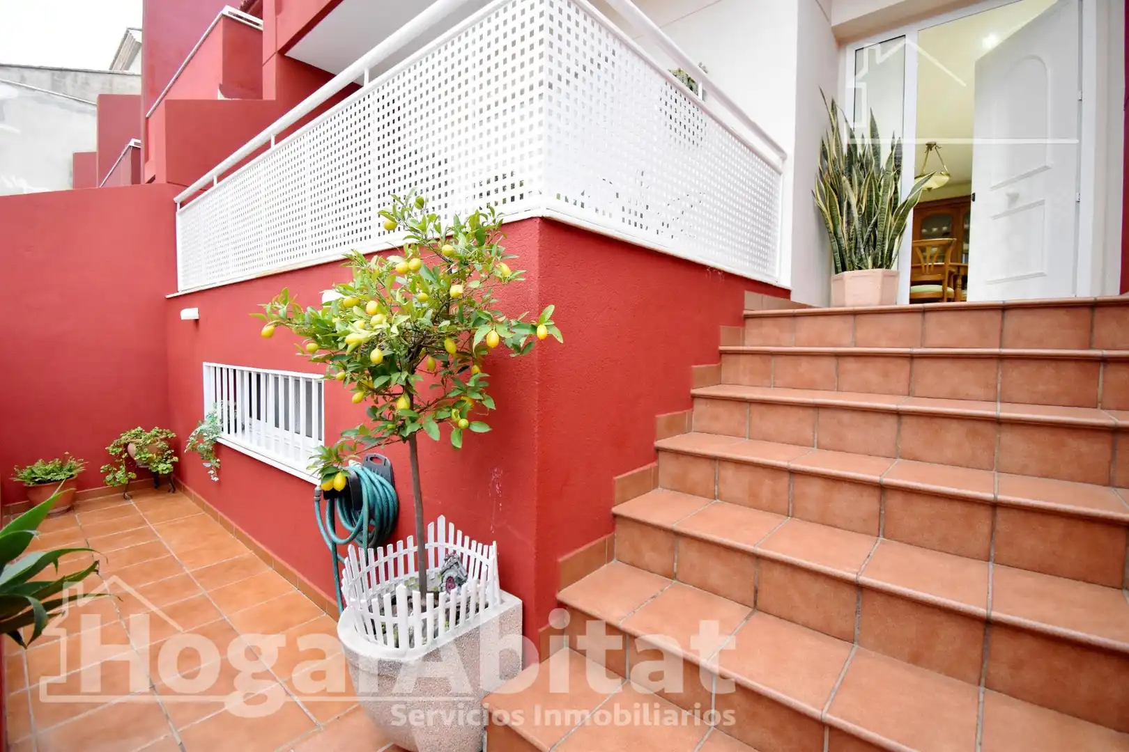Vista exterior de Casa adosada en venta en El Real de Gandia con Aire acondicionado, Terraza y Trastero