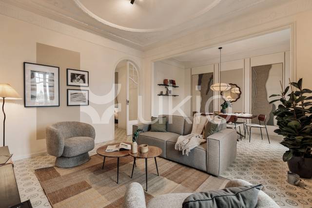 Apartamento en Alquiler en Carrer Gran de Gràcia en Vila de Gràcia