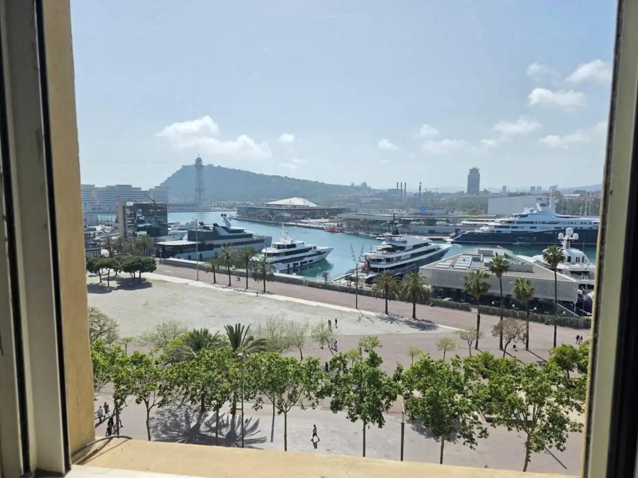 Vista exterior de Apartamento en venta en Barcelona