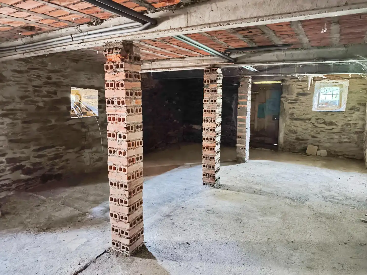 Casa o xalet en venda en Forcarei amb Jardí privat