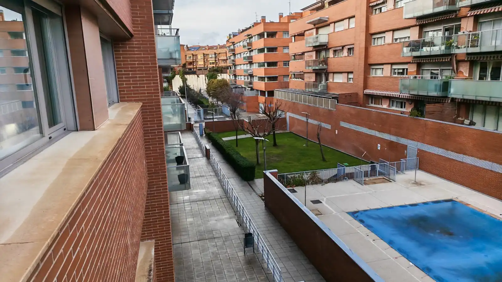 Exterior view of Flat for sale in Guadalajara  with Air Conditioner, Heating and Terrace