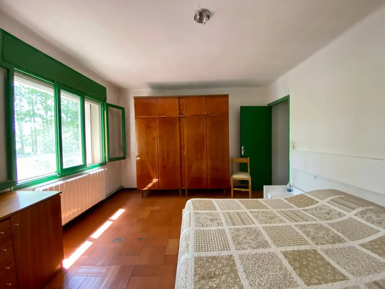 Dormitori de Casa o xalet en venda en Sant Julià del Llor i Bonmatí amb Jardí privat, Terrassa i Traster
