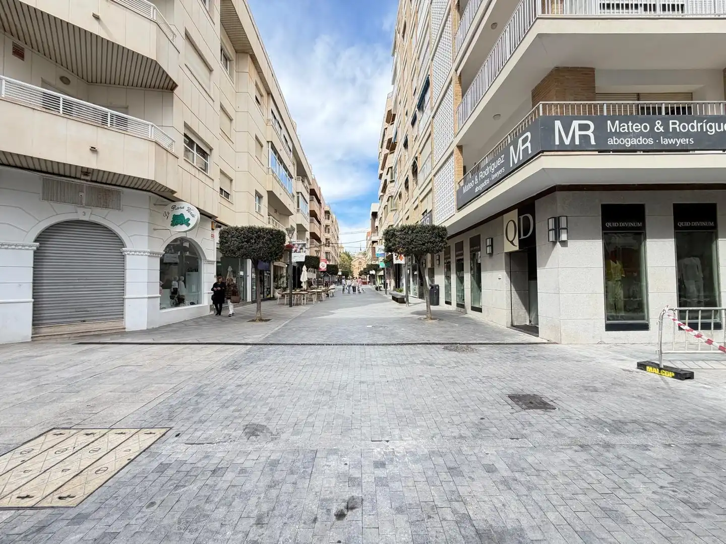 Vista exterior de Ático en venta en Torrevieja con Aire acondicionado, Calefacción y Amueblado