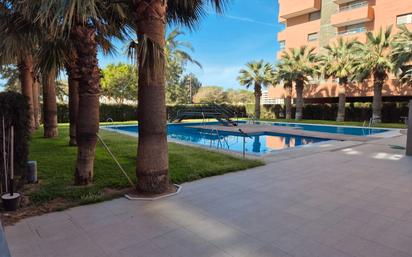 Piscina de Pis en venda en  Almería Capital amb Aire condicionat, Calefacció i Parquet