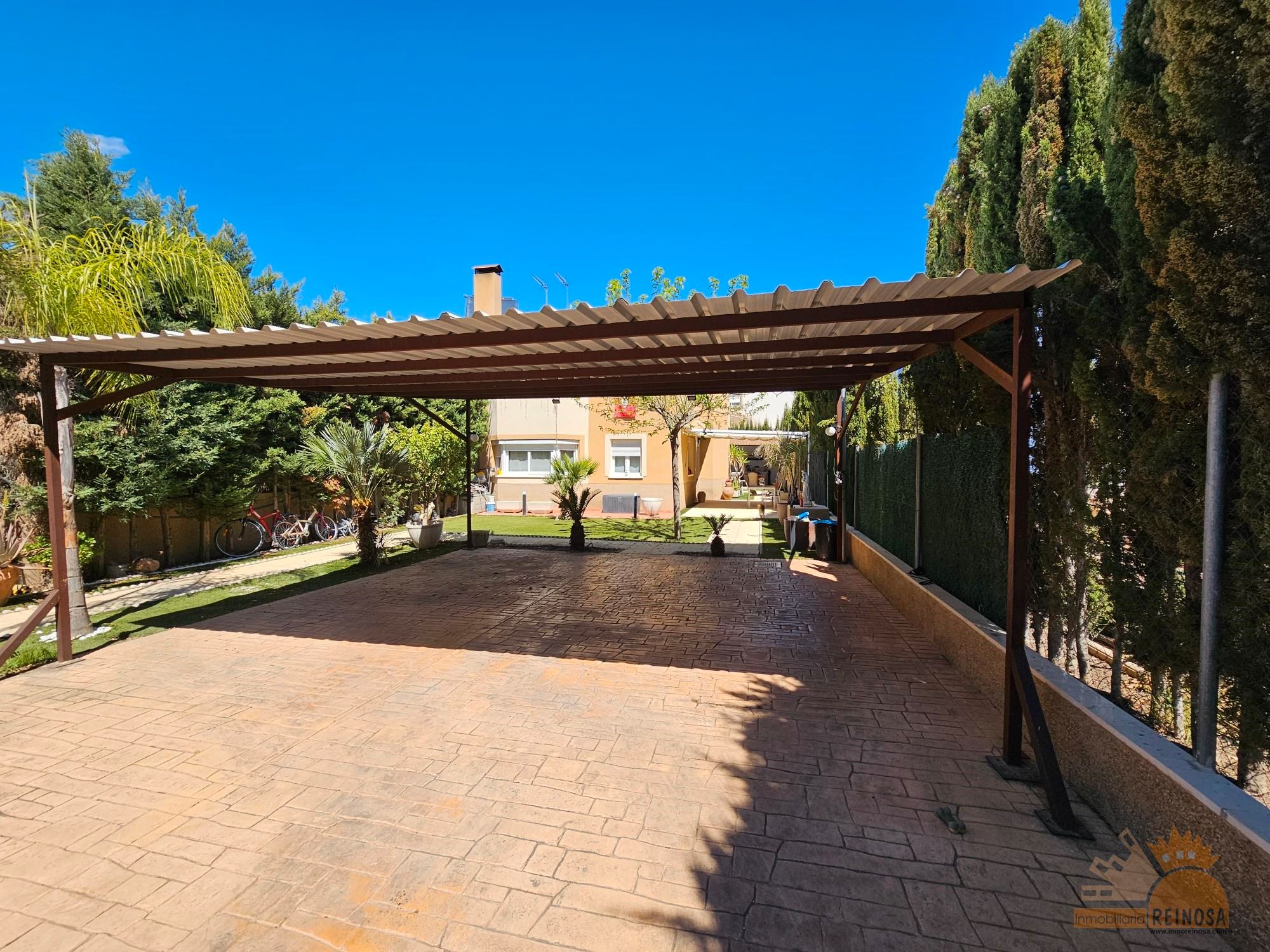 Single-family semi-detached for sale in Altorreal - El Chorrico