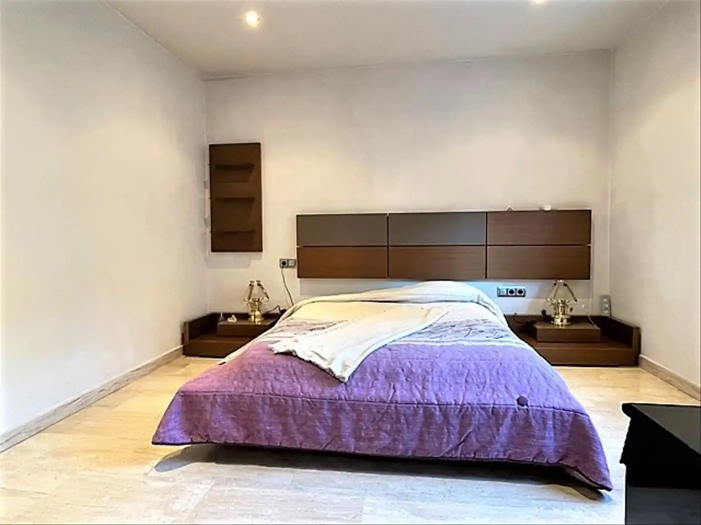Habitación de Casa o chalet en venta en Sant Boi de Llobregat con Aire acondicionado, Terraza y Trastero