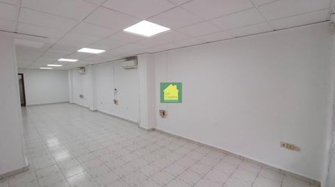 Foto 3 von Erdgeschoss zum Verkauf in Feria,  Albacete Capital