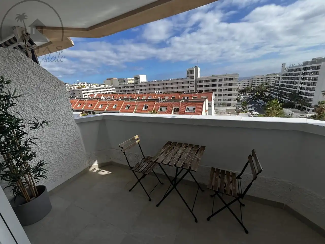 Piso con piscina en venta en Noelia Afonso Cabrera
