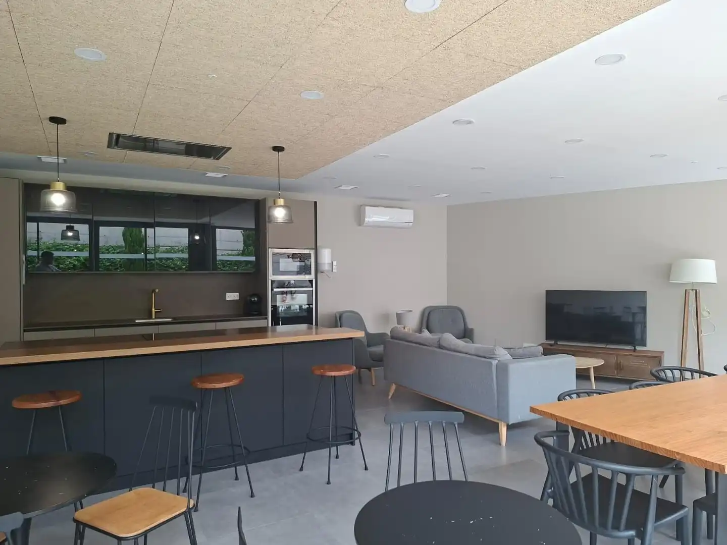 Kitchen of Attic for rent in Boadilla del Monte  with Terrace, Storage room and Community pool
