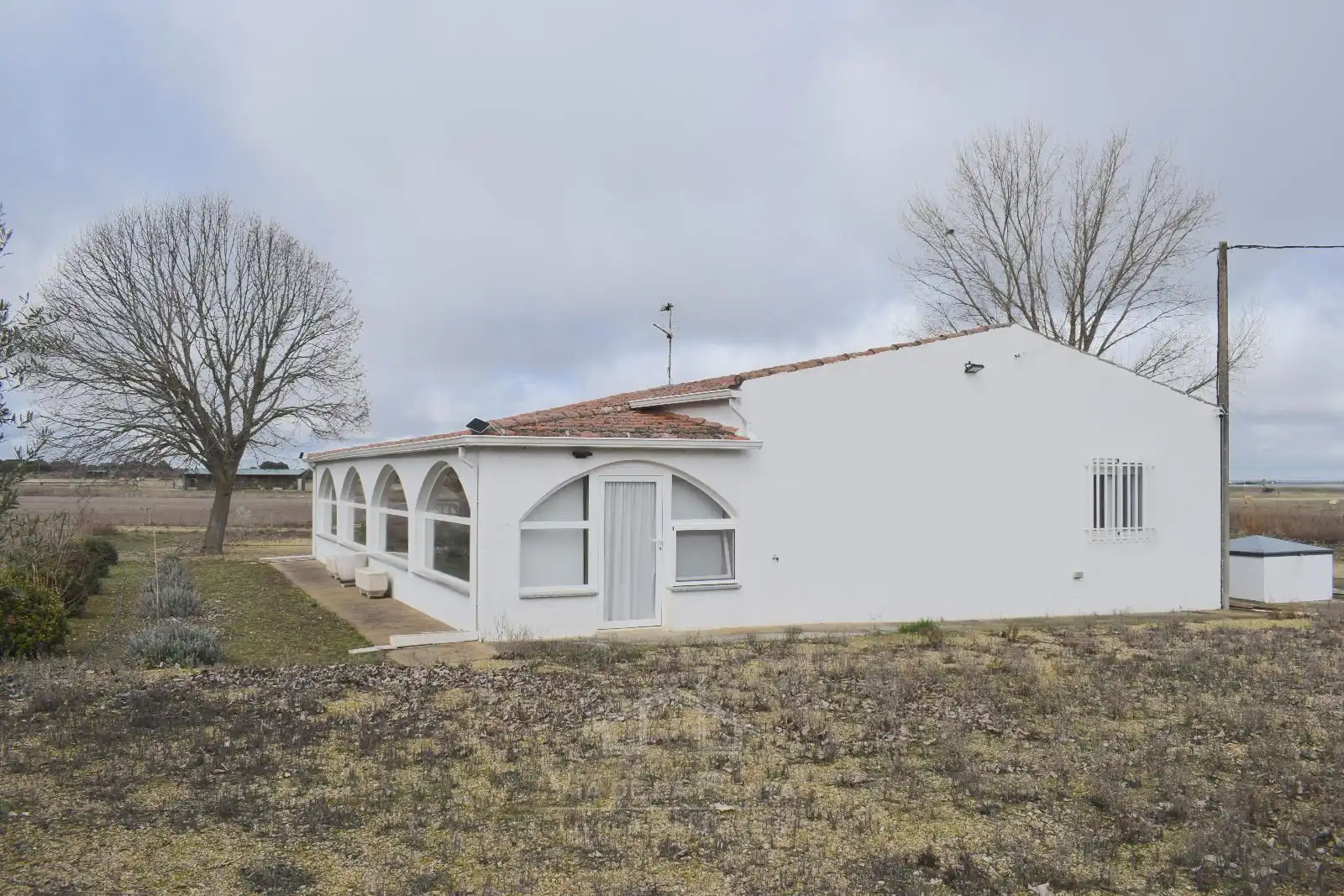 Vista exterior de Casa o xalet en venda en La Fuente de San Esteban  amb Calefacció, Terrassa i Traster