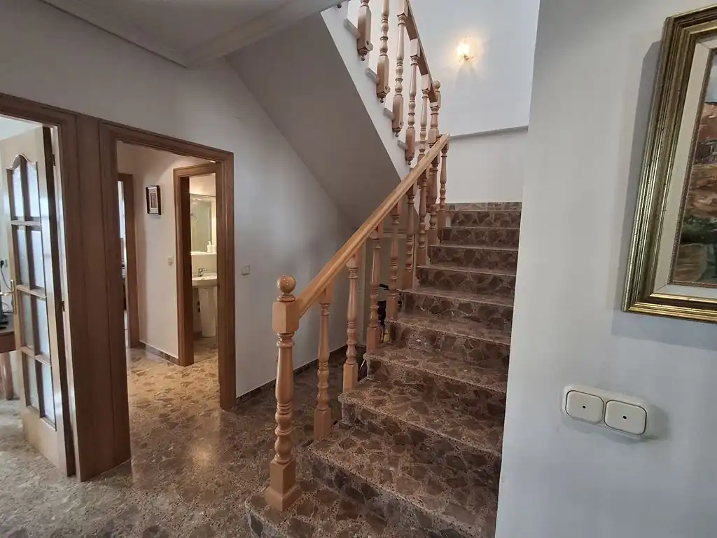 Casa o chalet en venta en La Roda con Calefacción, Terraza y Trastero