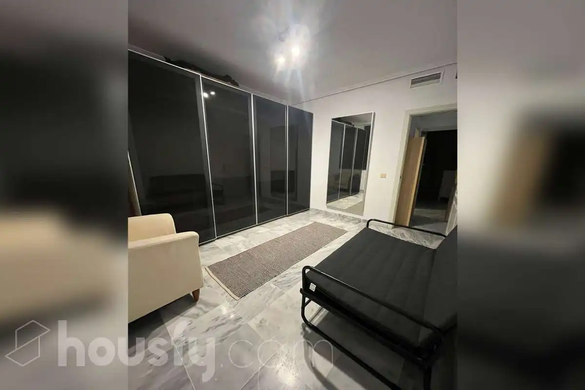 Schlafzimmer von Wohnung zur Miete in Sevilla mit Klimaanlage, Heizung und Terrasse