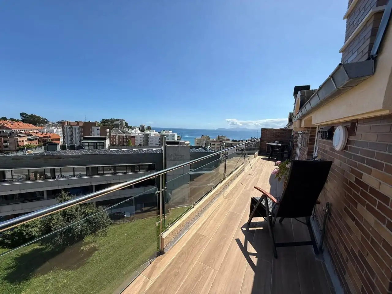 Terraza de Ático en venta en Castro-Urdiales con Calefacción, Terraza y Trastero