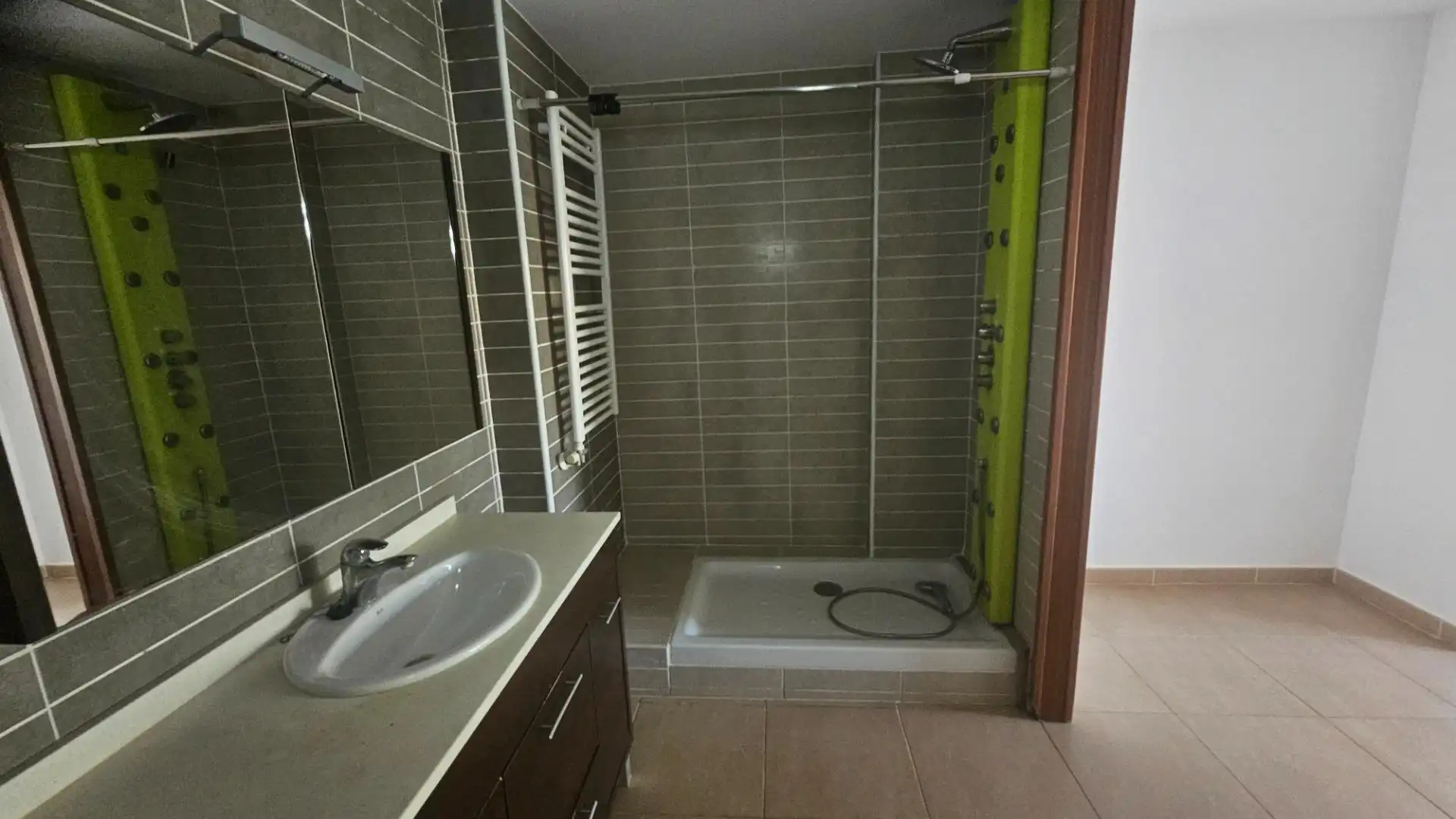 Baño de Apartamento en venta en Santa Cristina d'Aro con Calefacción, Terraza y Amueblado