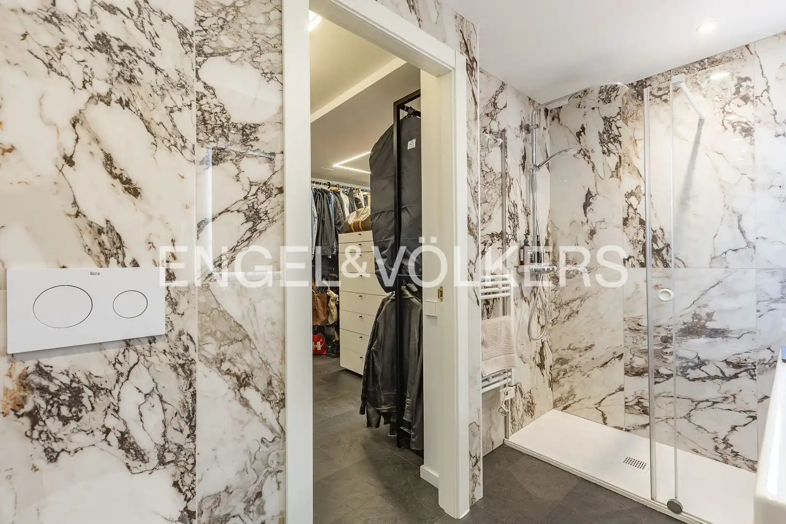 Attic for sale in Sant Cugat del Vallès  with Heating, Parquet flooring and Swimming Pool