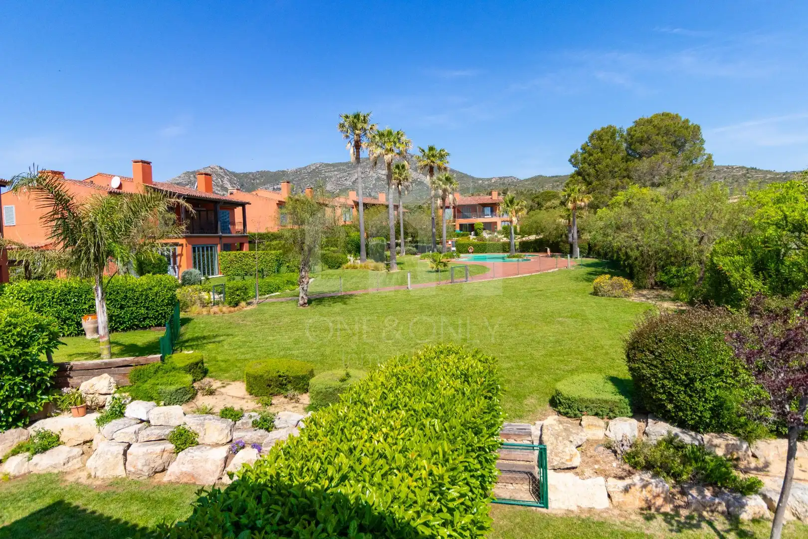 Garten von Haus oder Chalet zur Miete in Mont-roig del Camp mit Klimaanlage, Heizung und Privatgarten