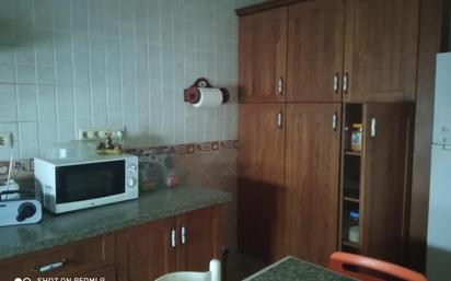 Kitchen of House or chalet for sale in Chiclana de la Frontera  with Terrace, Storage room and Balcony