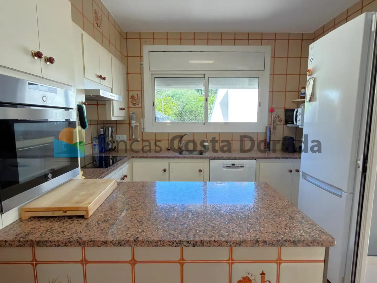 Kitchen of Houses for sale in Cubelles  with Air Conditioner, Private garden and Parquet flooring