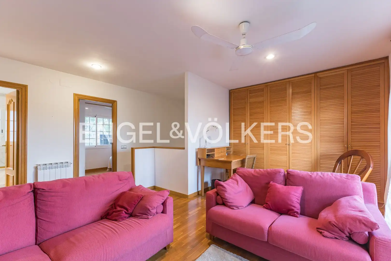 Sala de estar de Casa adosada de alquiler en Baixador
