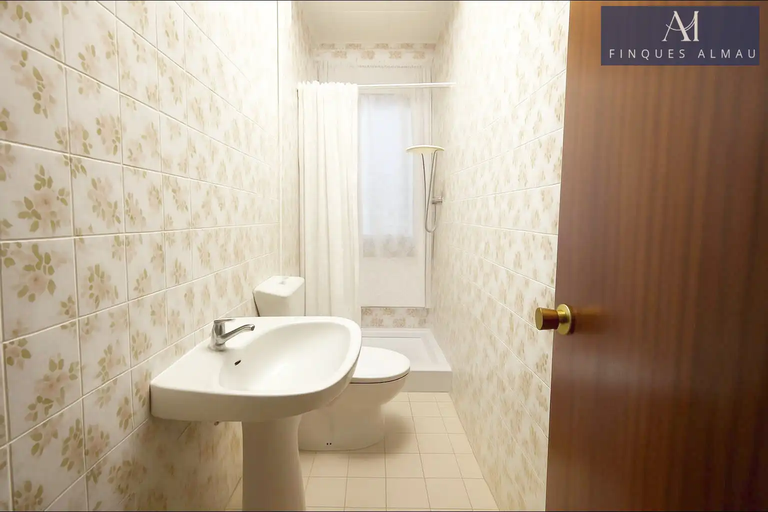 Baño de Casa o chalet en venta en Sant Pere de Ribes con Calefacción, Jardín privado y Trastero
