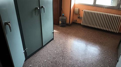 Foto 3 de Oficina en venda a Ramón y Cajal, Santo Domingo y San Martín, Huesca