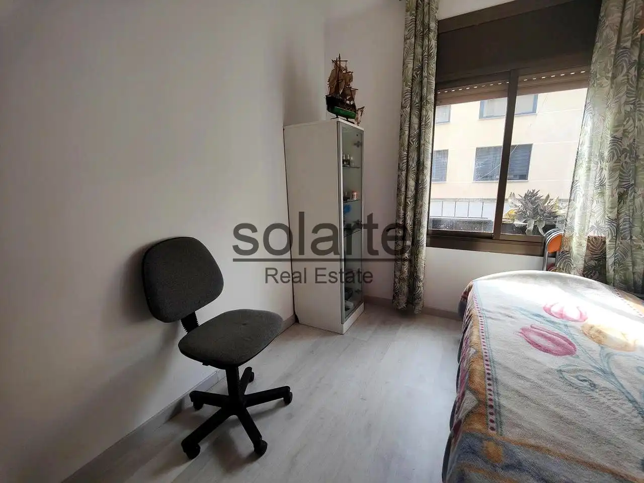 Bedroom of Flat for sale in Sant Joan Despí