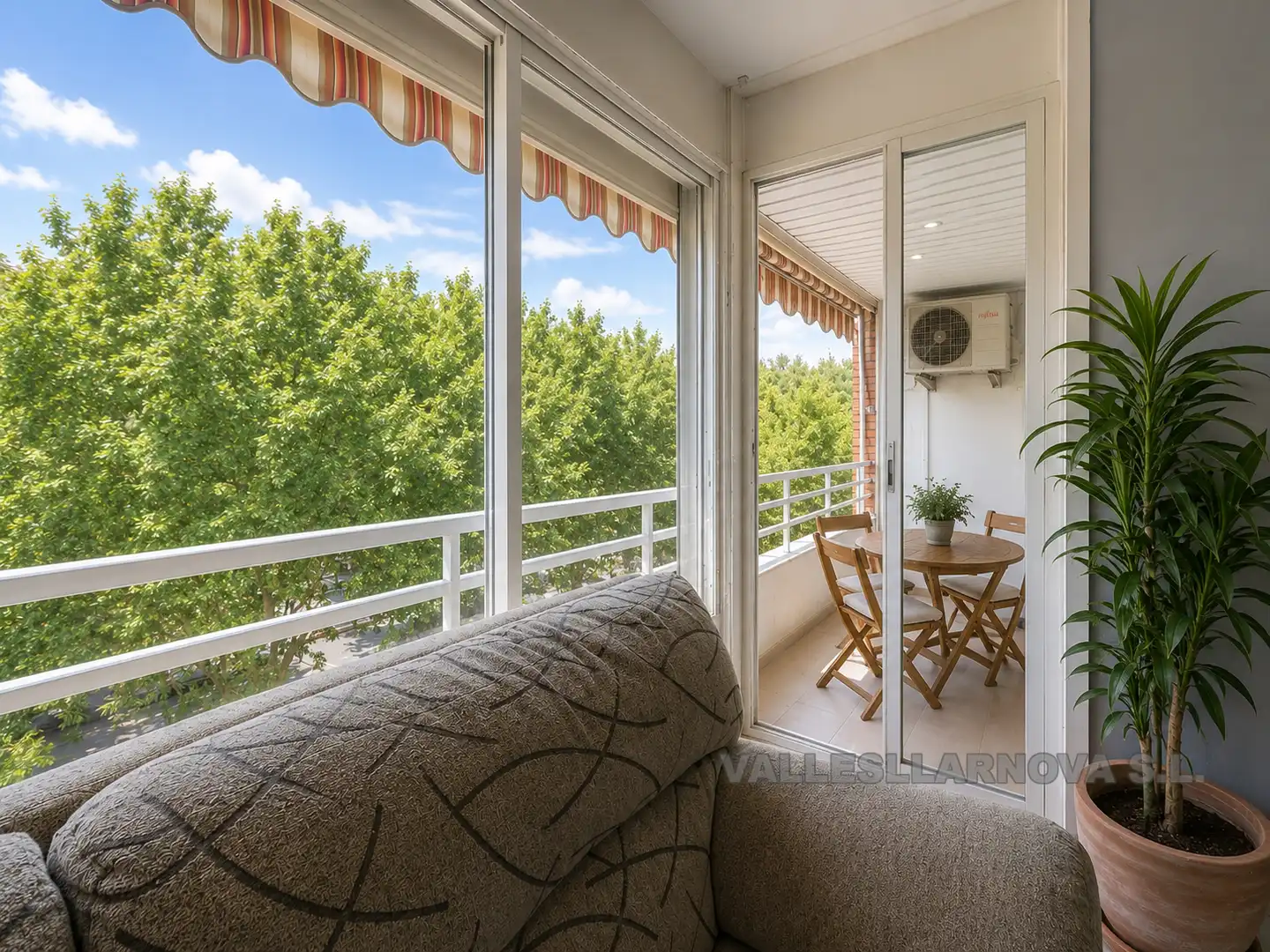Balcony of Flat for sale in Mollet del Vallès  with Air Conditioner, Heating and Terrace