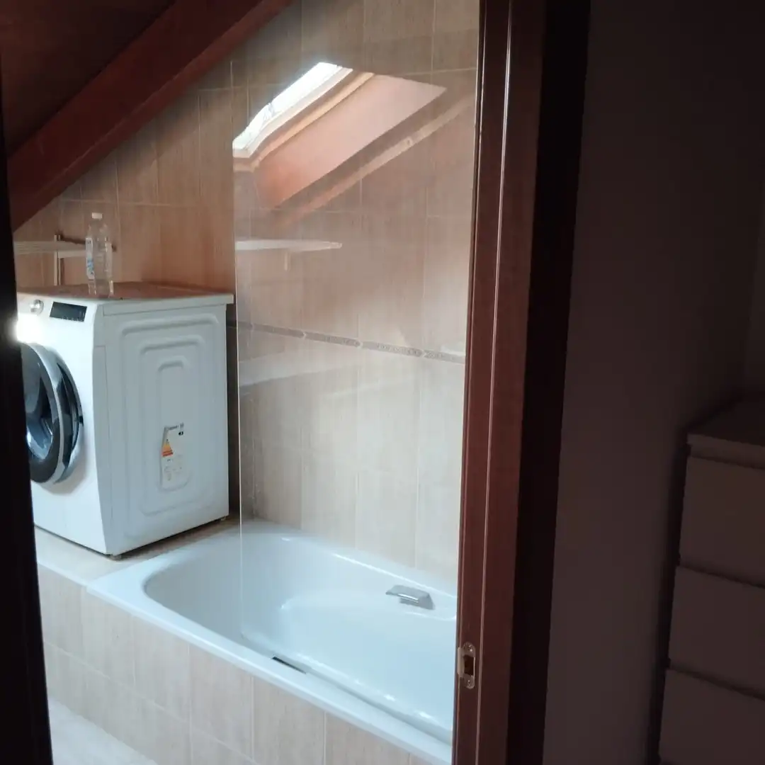 Baño de Piso en venta en Sojuela con Calefacción