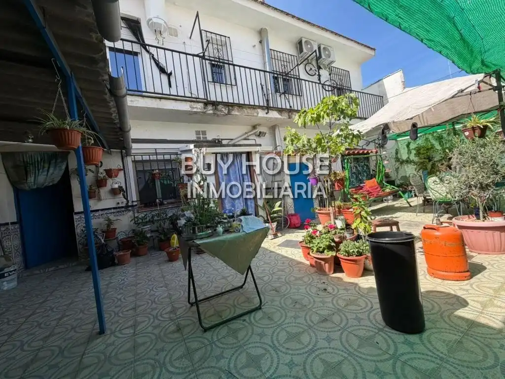 Exterior view of Houses for sale in Illescas