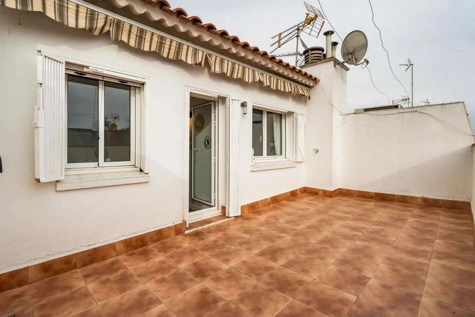 Terraza de Casa adosada en venta en Viladecans con Aire acondicionado, Calefacción y Parquet