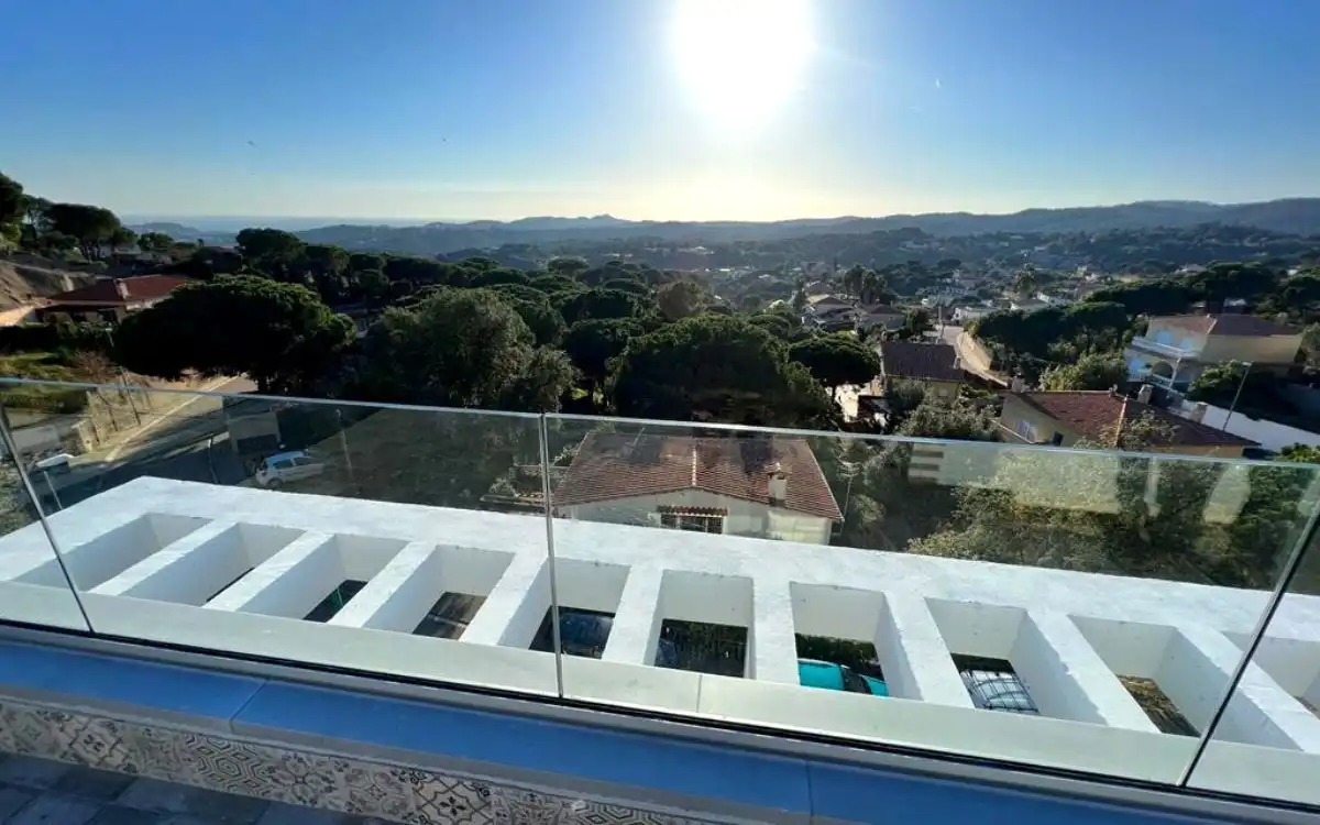 Xalet amb piscina en venda a Lloret Verd - Els Pinars, imagen 2