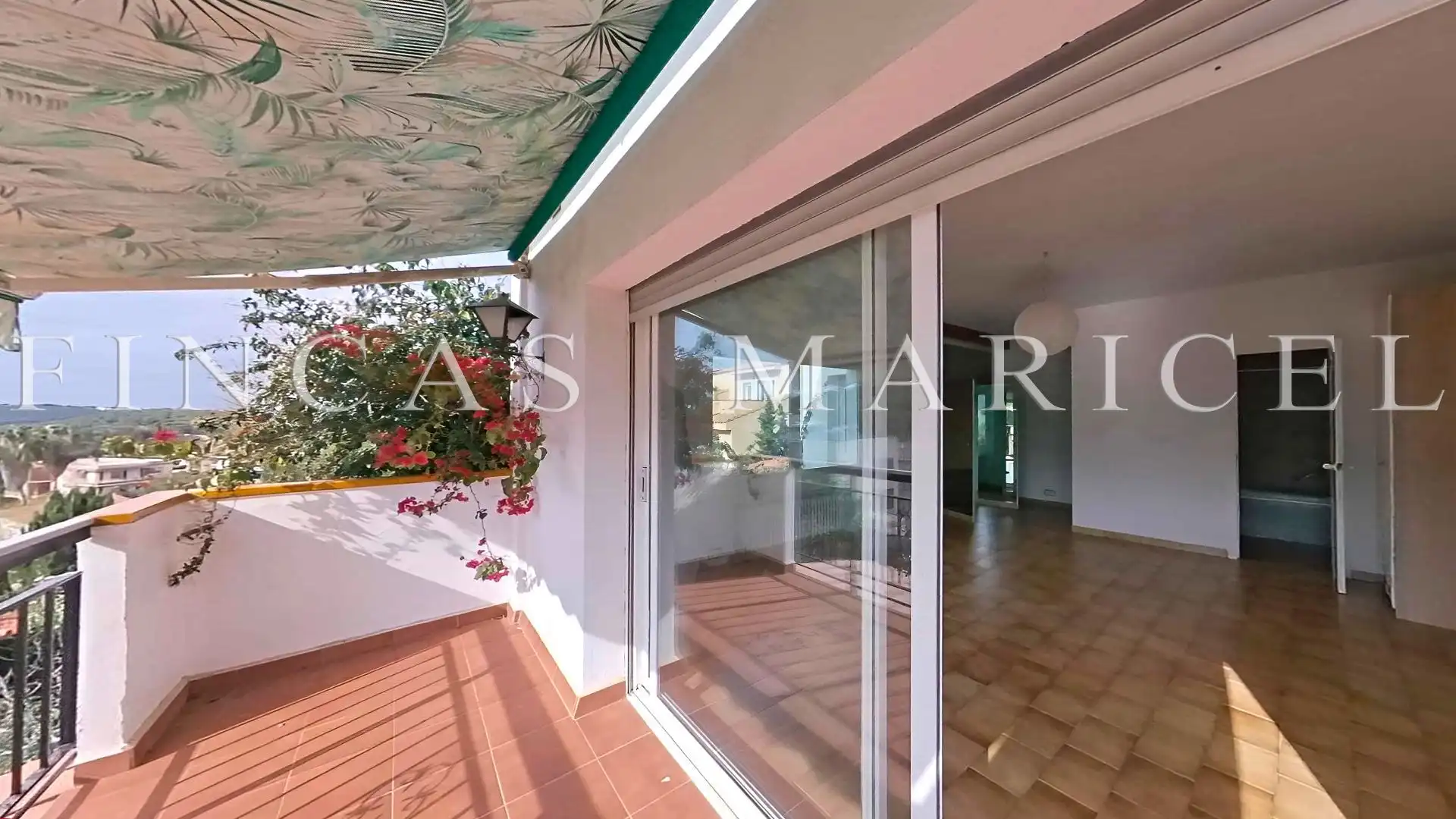 Terraza de Casa o chalet en venta en Sitges con Aire acondicionado, Calefacción y Jardín privado