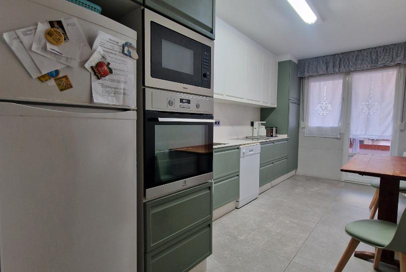 Foto 1 de Pis en venda a Avenida de Cervantes, Versalles, Asturias