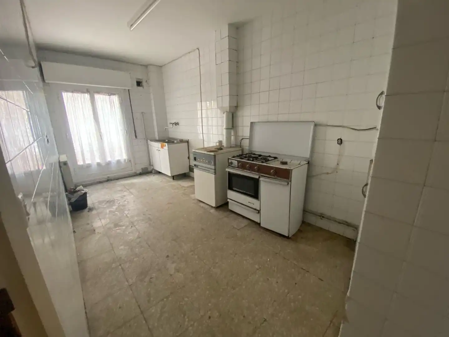 Kitchen of Buildings for sale in Briviesca