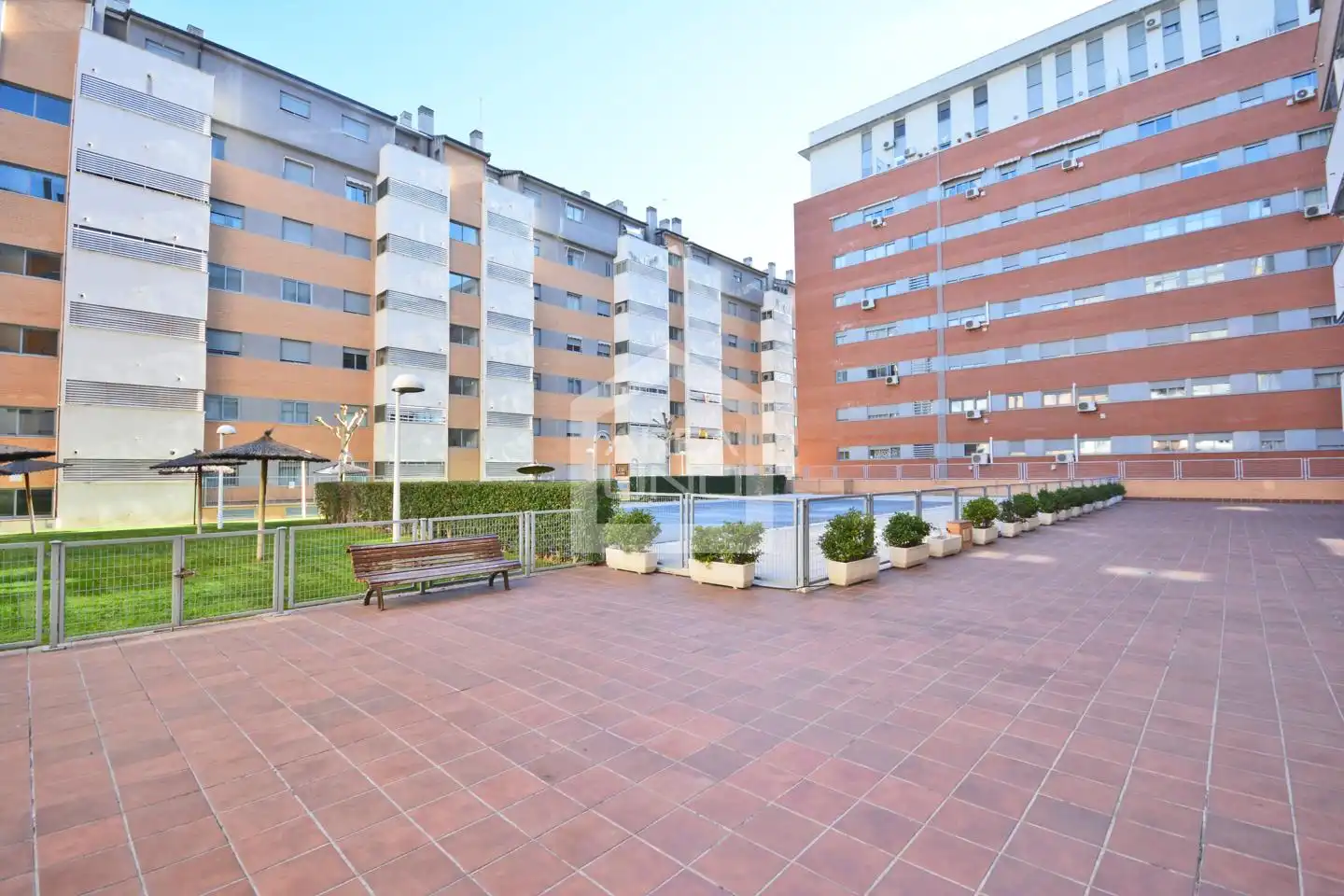 Außenansicht von Wohnung zur Miete in Alcorcón mit Klimaanlage, Heizung und Parkett