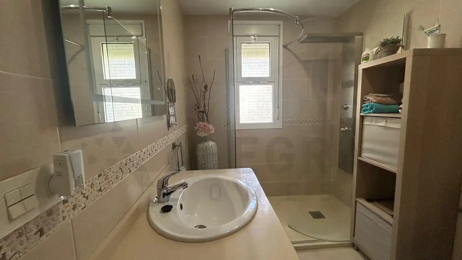 Bathroom of Houses for rent in Jerez de la Frontera  with Air Conditioner, Private garden and Storage room