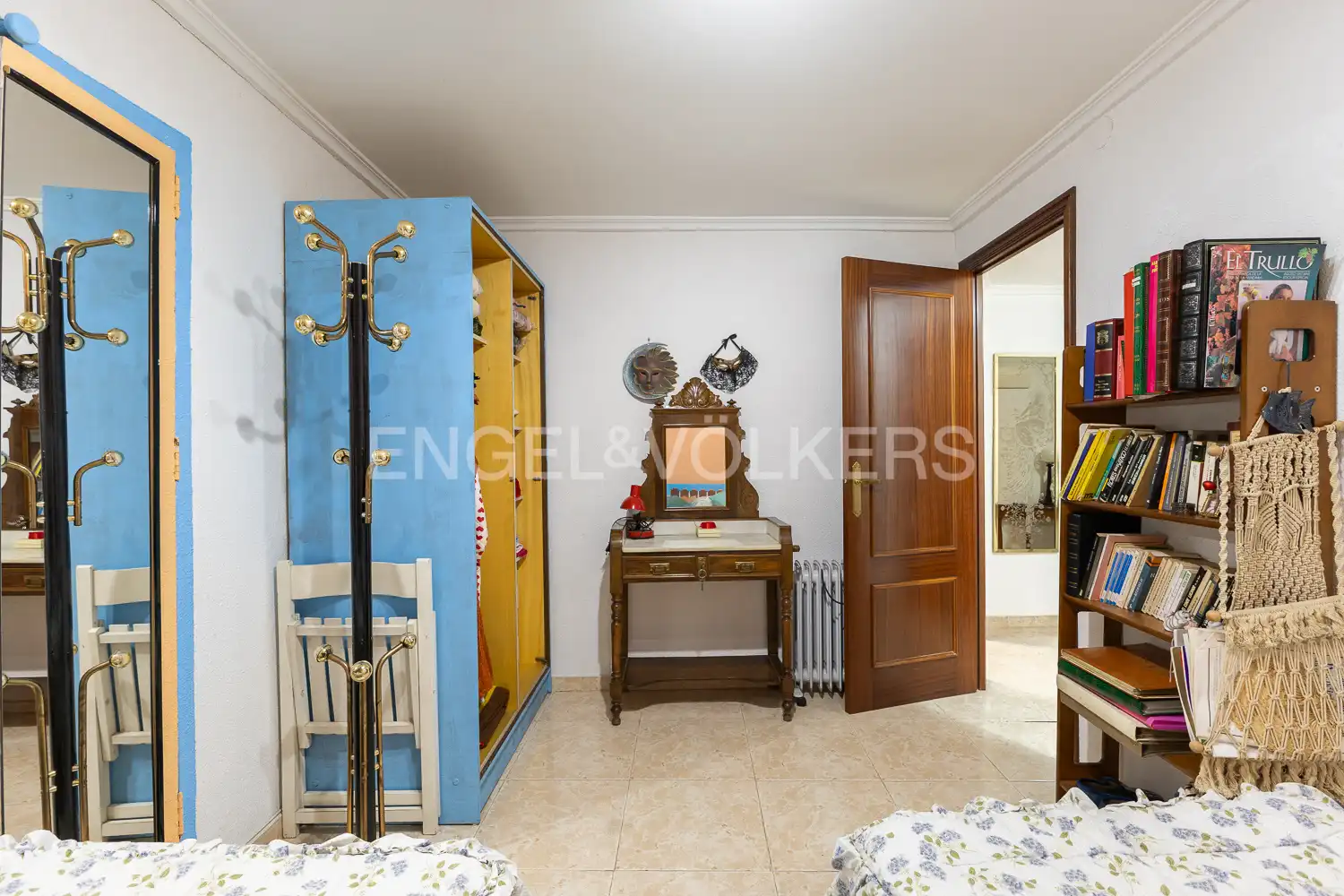 Apartamento en venta en Requena con Aire acondicionado y Calefacción