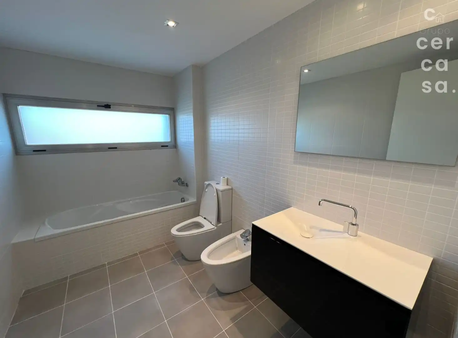 Bathroom of Houses for sale in Godella  with Private garden, Terrace and Swimming Pool