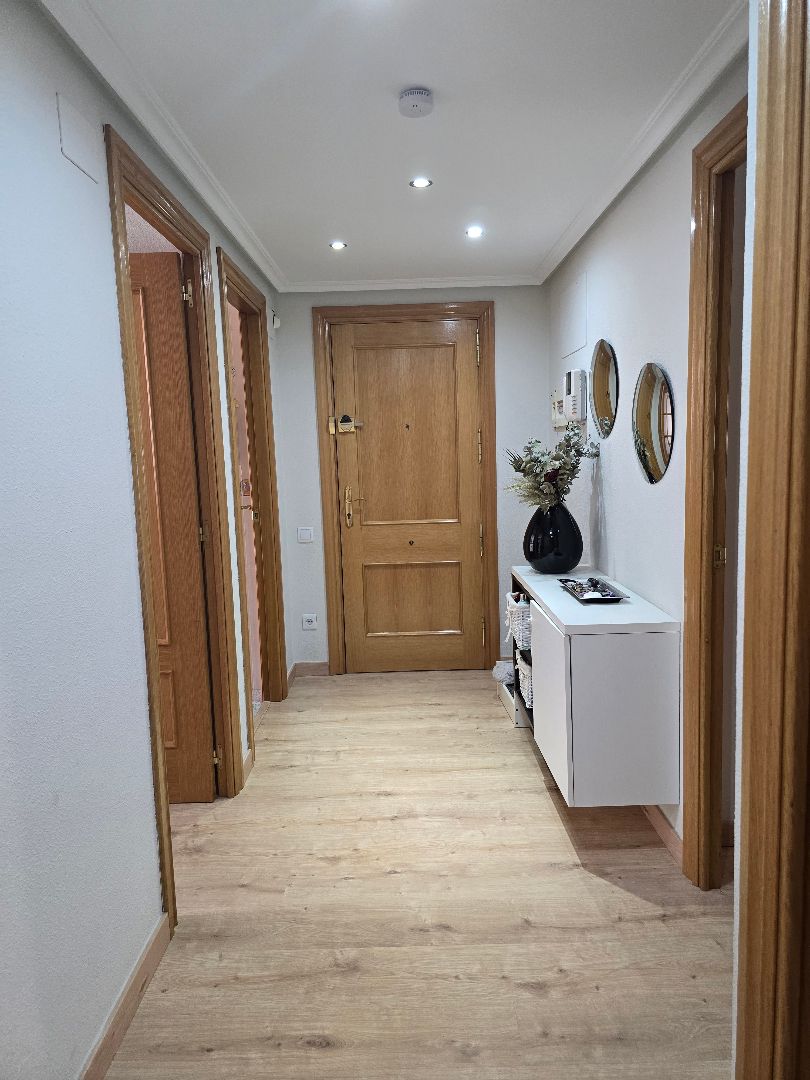 Flat for sale in  Zaragoza Capital  with Air Conditioner, Heating and Parquet flooring