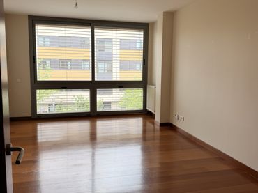 Flat with garden for sale in Logroño - AV MONCALVILLO