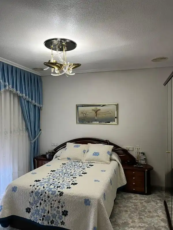 Habitación de Dúplex en venta en Murcia