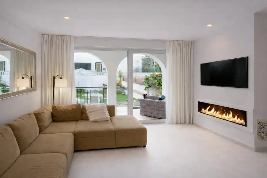 Sala de estar de Apartamento en venta en Calvià con Aire acondicionado, Jardín privado y Terraza